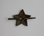 The star on the pilotka (color field).
