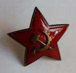 Red star on his cap/hat, M-1935.